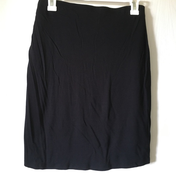 Zara Black Skirt - Picture 2 of 15